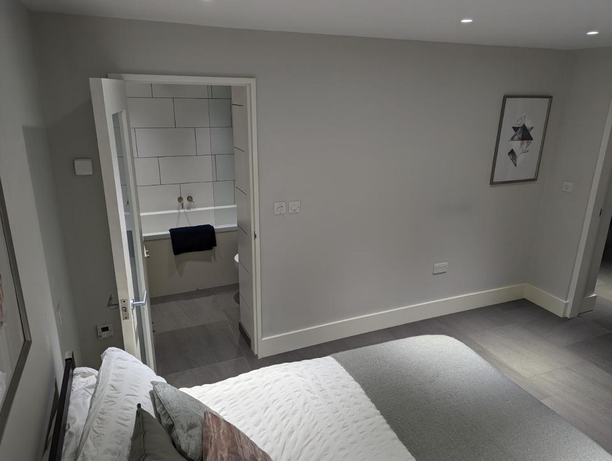 Basement Apartment In Central Bath Eksteriør bilde